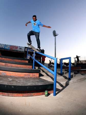 Khule hitting the rail
