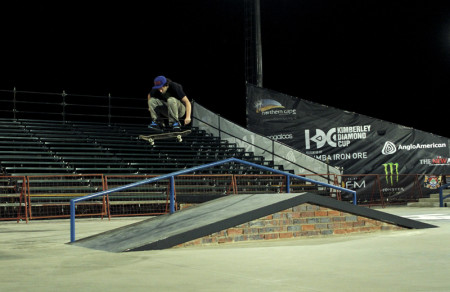 Uri flipping over the rail
