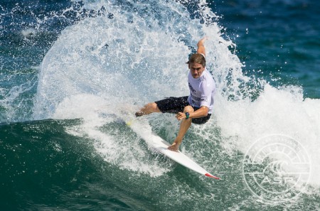 Beyrick De Vries on form surfing in Australia