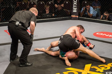 David van Schalkwyk vs Alexander Cheboub cage fight