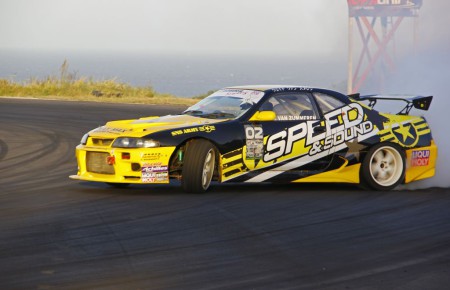Wade van Zummeren drifing his way to victory at Supadrift 04