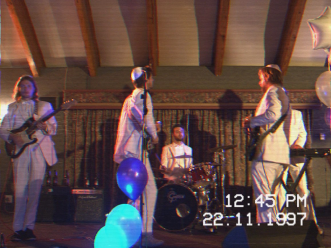 Shortstraw release their The Wedding Blues music video to the South African music market