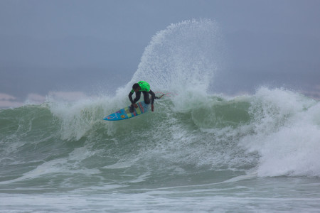 Jerry van Wyk pushing had in the SA champs
