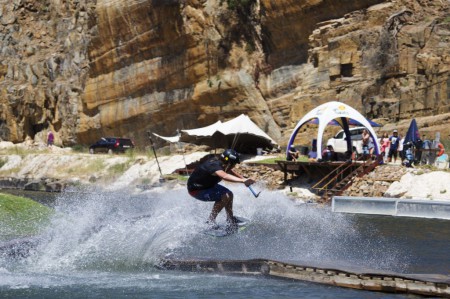 Sean Bacon riding at the Dirty Habits Wakepark