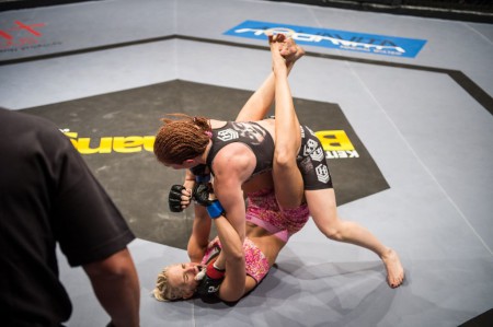 Zita Varju vs Danella Eliasov the first EFC women's fight