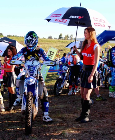 Brett Swanepoel prepares at the start at the Roof of Africa
