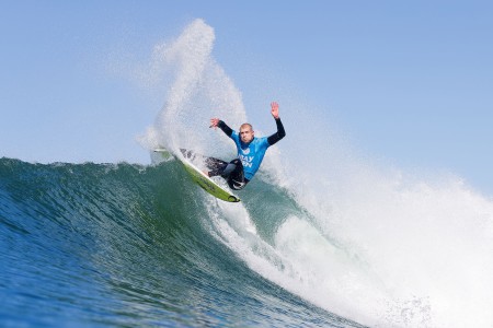 Mick Fanning surfing his way into the final at the JBay Open