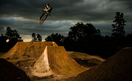 Justin Novella taking the MTB category win at Dawn of the Dirt