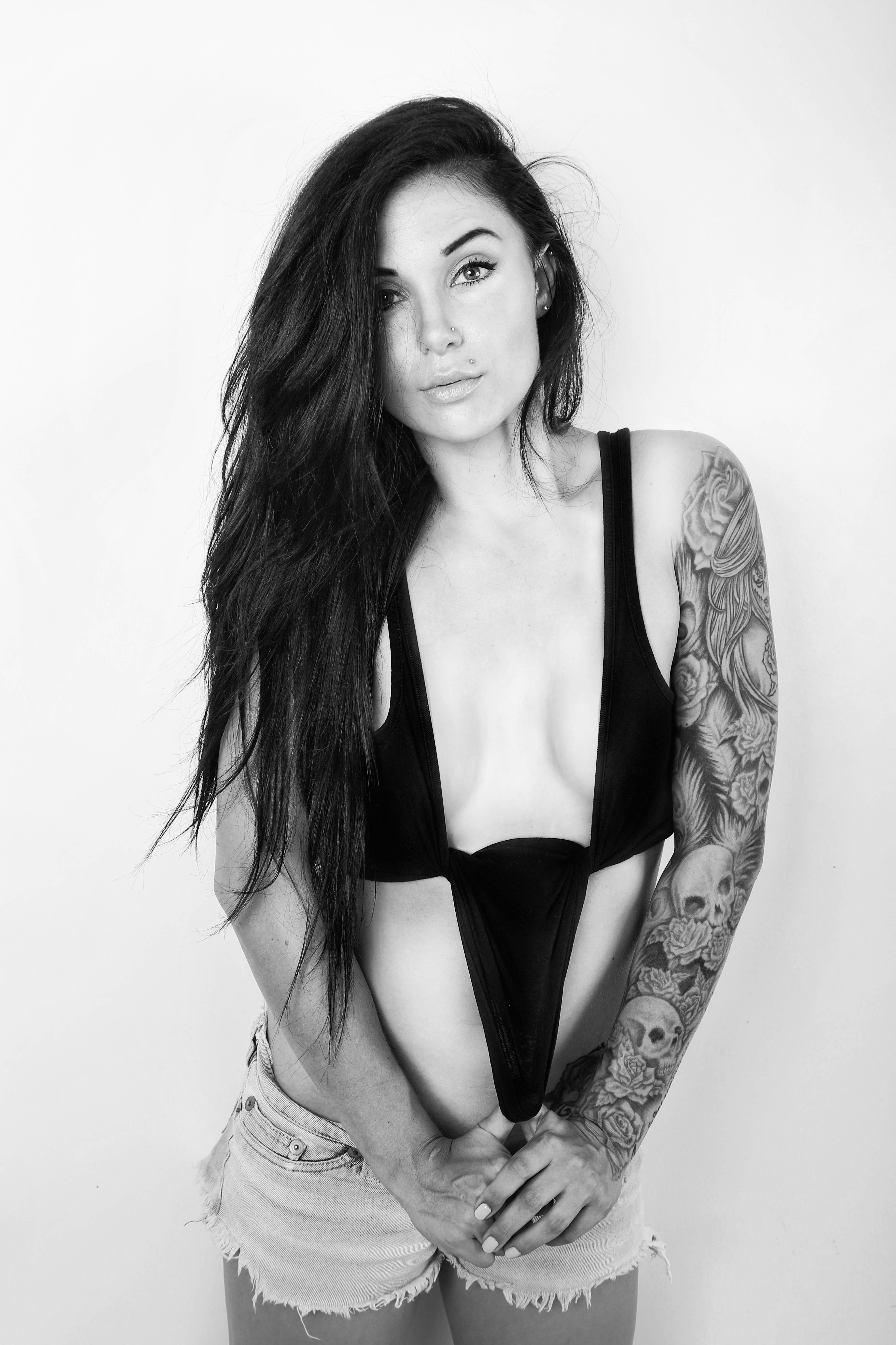Ariella Grindell features as this week's LW Babe