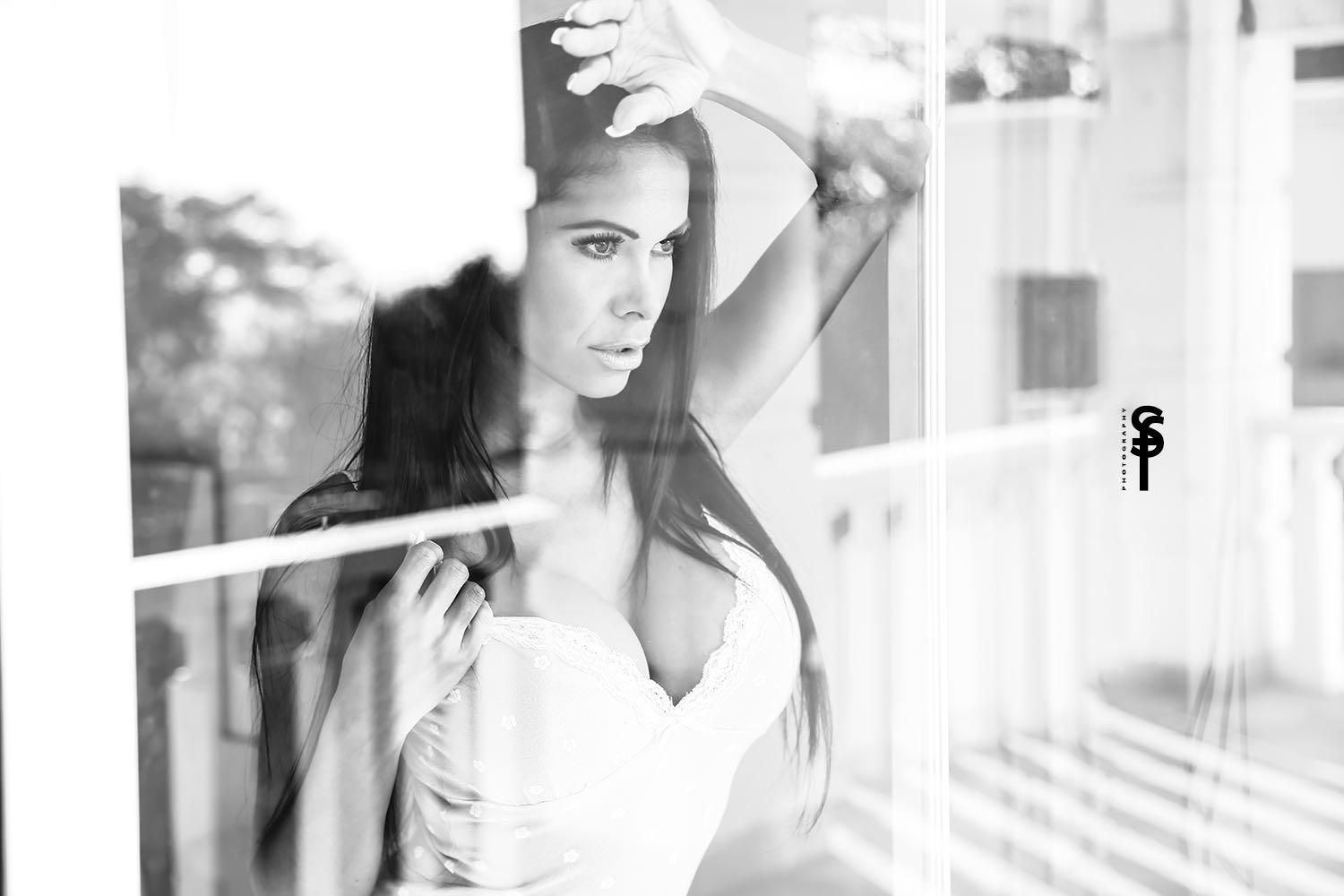 Our SA girls feature with Naomi Das
