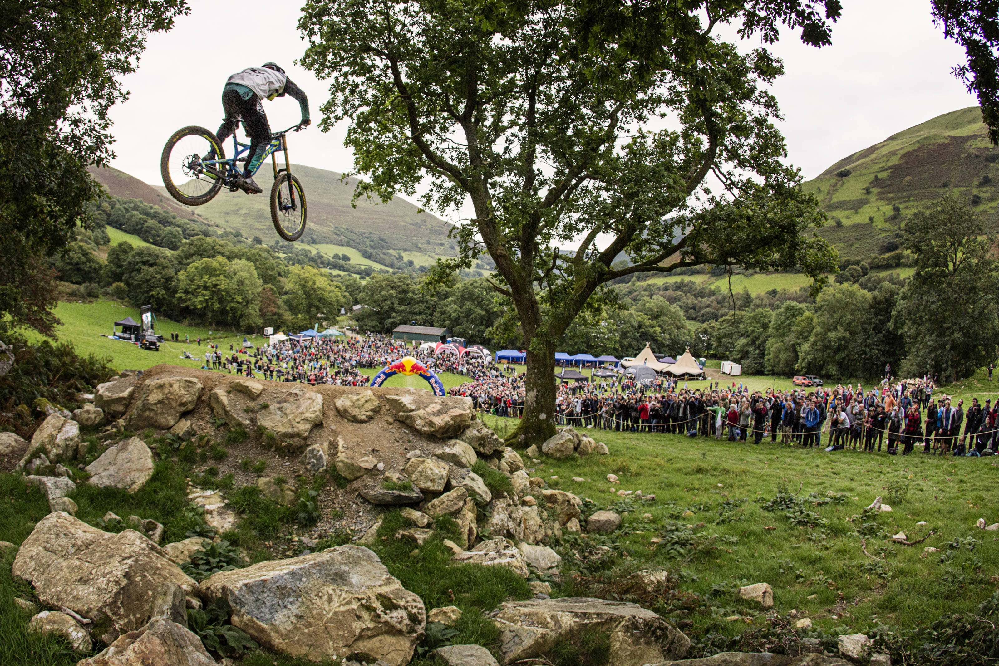 Bernard Kerr racing his way to victory at the Red Bull Hardline Downhill MTB event