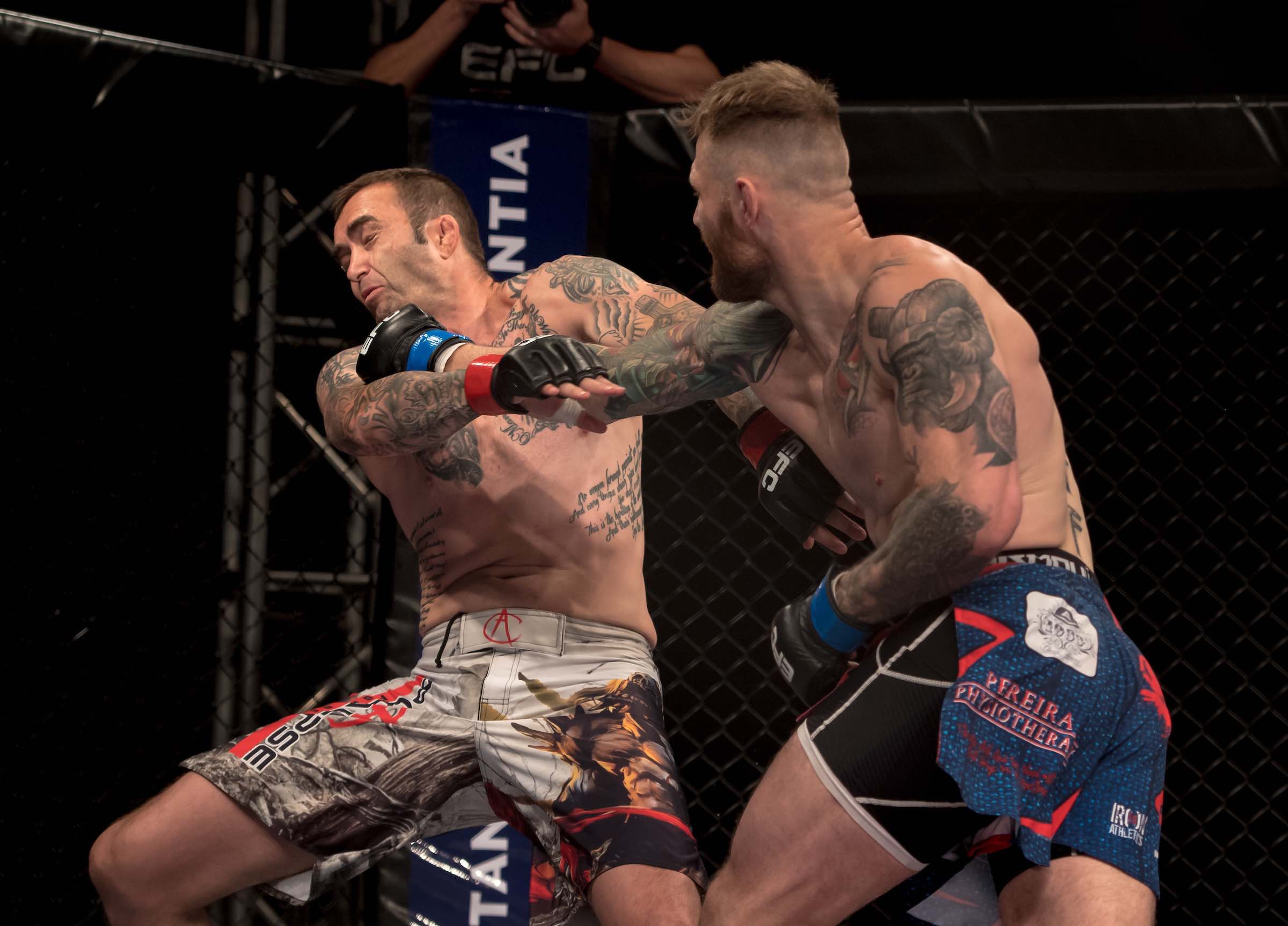 Wade Henderson vs Chad Henkom