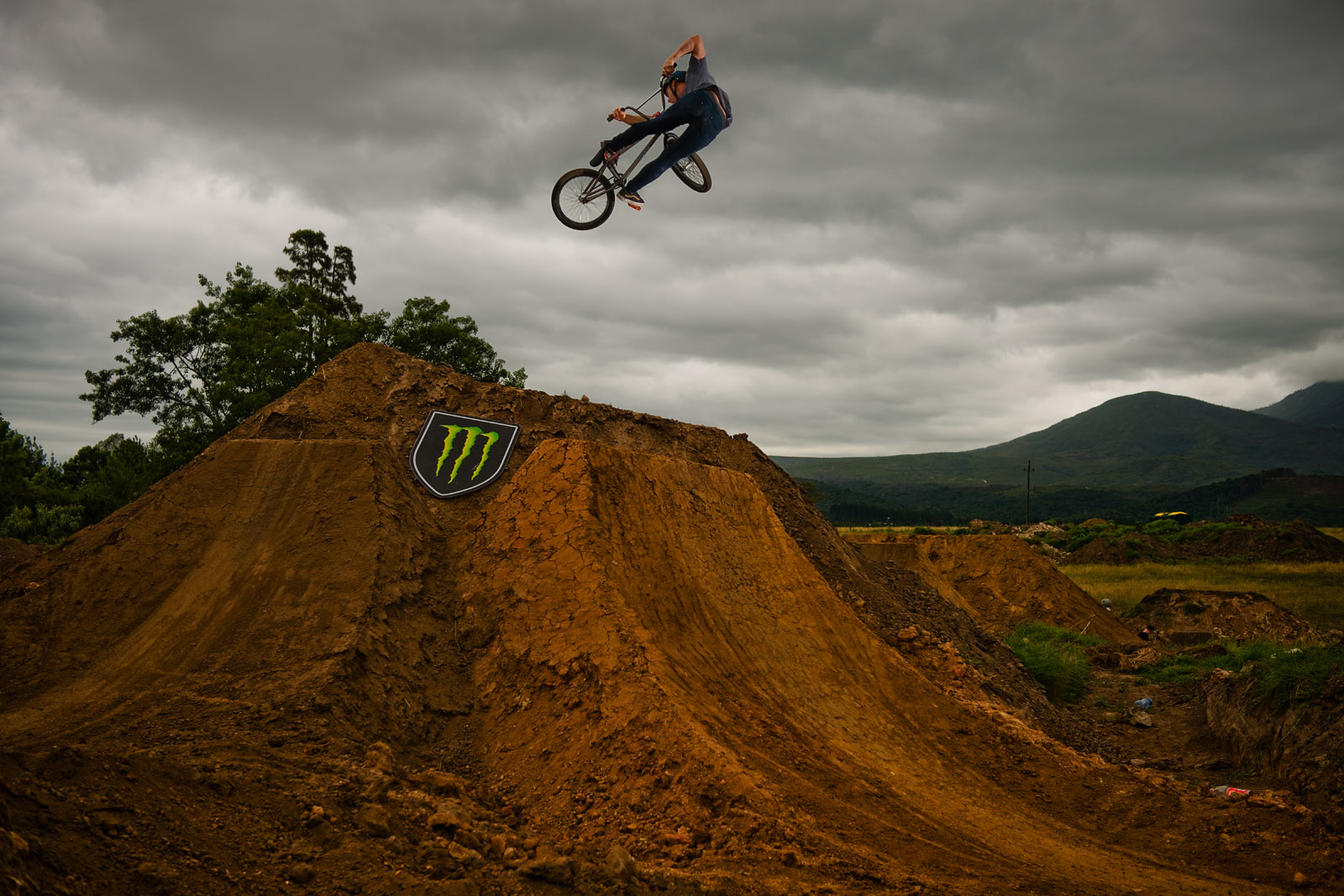 Malcolm Peters finished 2nd in the BMX Dirt contest at Dawn of the Dirt 2016