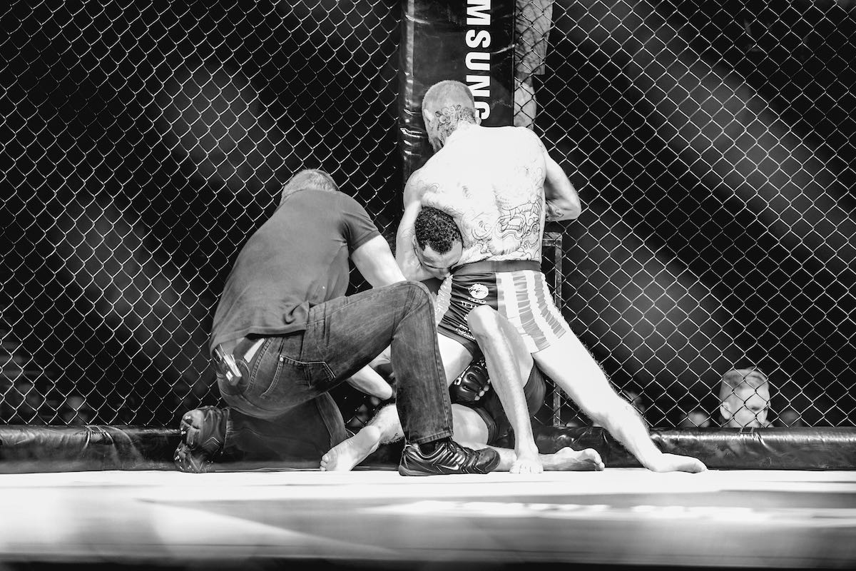 Cal Ellenor vs Faeez Jacobs