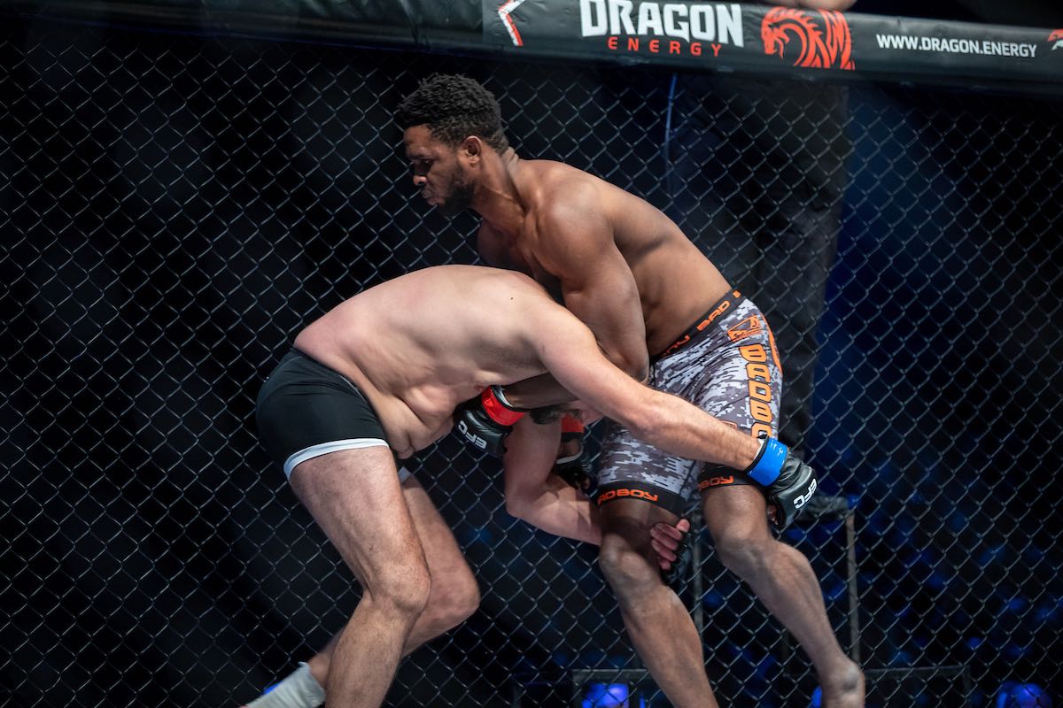 Matunga Djikasa vs Willem Smith