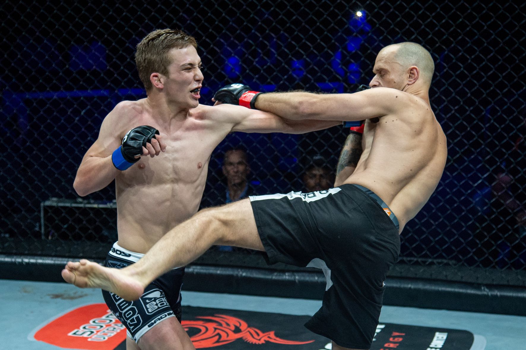 Corne Blom vs Cameron Saaimon at EFC 83