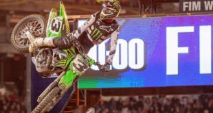 Take a look at the 250 and 450 main event highlights from Round 5 of the 2020 Monster Energy Supercross from Oakland.