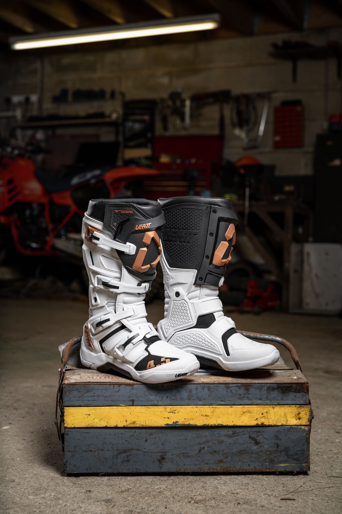 Introducing the new 4.5 Moto Boot