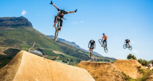 The annual Hellsend Dirt Party was the Compound's final event of 2021. With shuttles running throughout the day the Dirt Jump and Best Trick contests went off with a bang. Click through for the highlight video and photo dump.