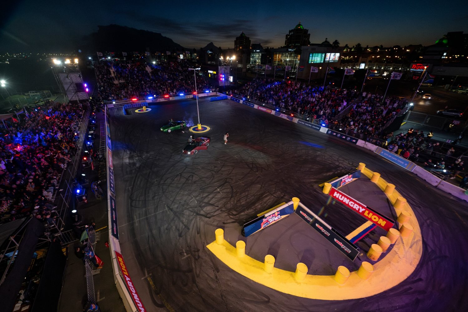 South Africa’s home-grown motorsport phenomenon Red Bull Shay’ iMoto makes its Durban debut at the Suncoast Casino on 10 August 2025.