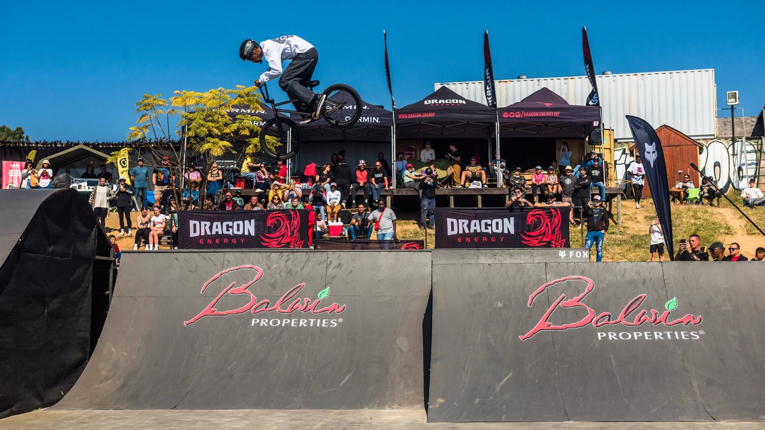 This year’s Park Lines BMX Tournament, the official 2025 BMX Freestyle South African Championships, took place over the weekend. Vincent Leygonie reclaimed his title in the Pro Men’s category while Jenna Byrnes defended her title in the Pro Women’s category.