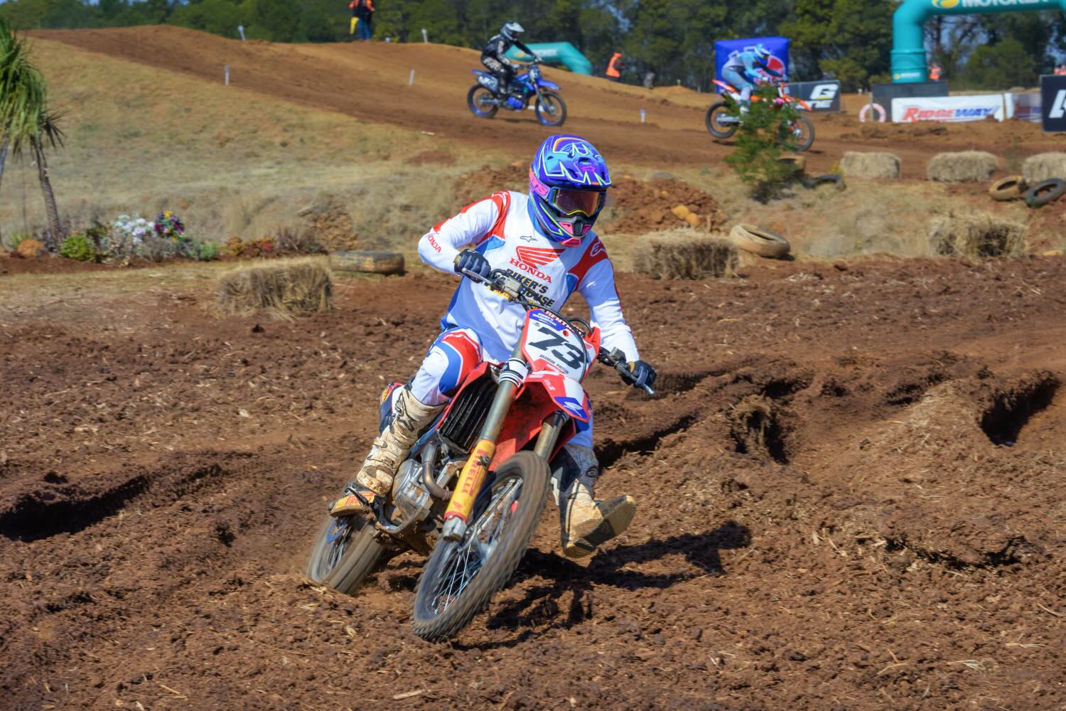 Round 6 of the 2026 South African National Motocross Championship took place over the weekend at Ridgeway MX in Gauteng.